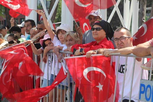Adana&rsquo;da 30 Ağustos Zafer Bayramı kutlandı 9
