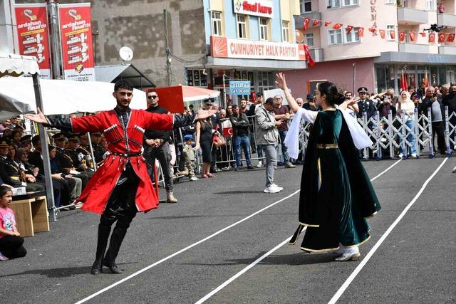 Ardahan’da 30 Ağustos Zafer Bayramı törenle kutlandı 10