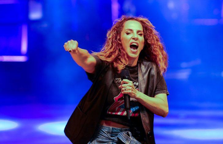 Sertab Erener, Harbiye'de konser verdi G4