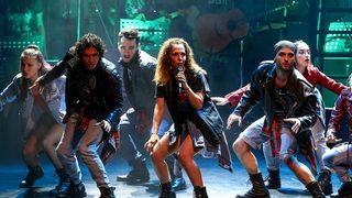 Sertab Erener, Harbiye'yi salladı!