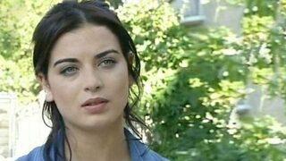 10 yıldır teknede yaşayan Yeşim Büber böyle görüntülendi