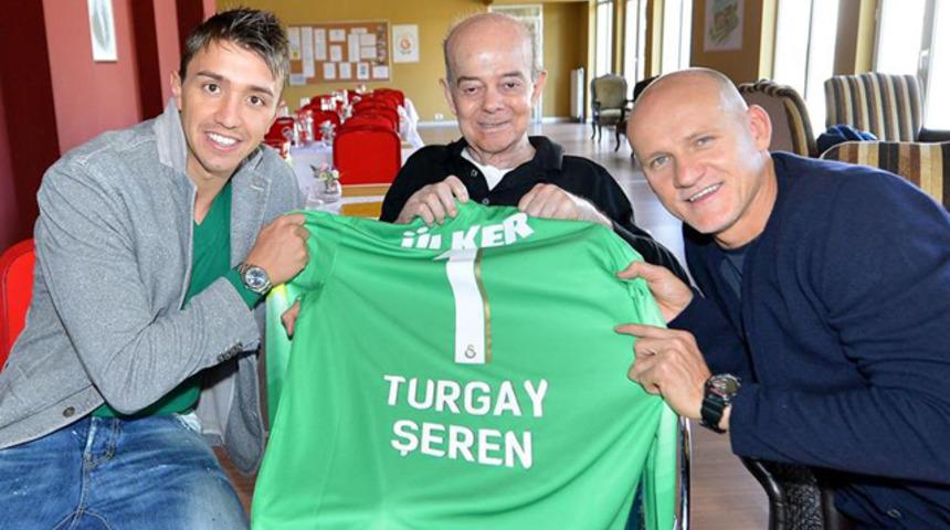  Galatasaray Kulübü, Turgay Şeren'i andı
