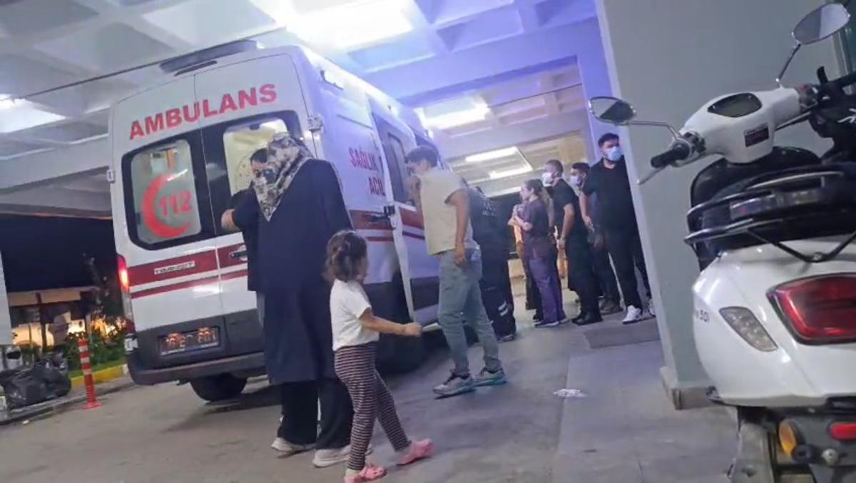 Bursa da d&uuml;ğ&uuml;n yemeği sonrası rahatsızlanan 100 den fazla kişi hastaneye kaldırıldı 3