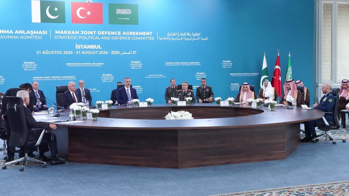 Mekke Ortak Savunma Anlaşması nın ilk toplantısı İstanbul da yapıldı 3