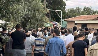 Motosiklet otomobille &ccedil;arpıştı! 19 yaşındaki gen&ccedil; hayatını kaybetti