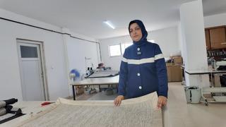20 metrekarelik odada başladı! “Halının makyajı” 40 ülkeye ulaştı