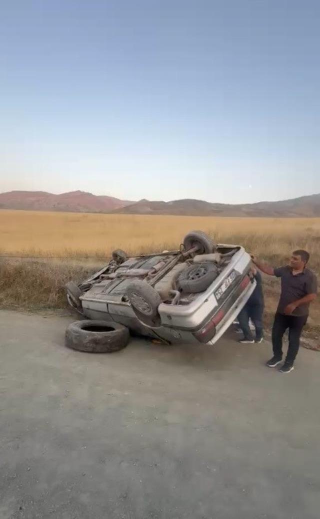 Sarıkamış&rsquo;ta yağmur kazayı beraberinde getirdi: 1 yaralı 1