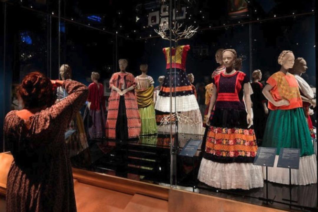 Frida Kahlo'nun eşyaları sergileniyor 