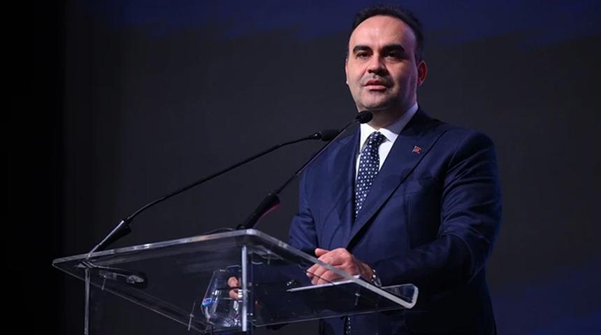Bakan Kacır, yılın ikinci &ccedil;eyreğine ilişkin b&uuml;y&uuml;me verilerini değerlendirdi