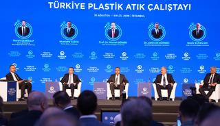 Plastik D&ouml;ng&uuml;s&uuml;nde Ulusal Politikalar ve Sekt&ouml;rel D&ouml;n&uuml;ş&uuml;m, T&uuml;rkiye Plastik Atık &Ccedil;alıştayı'nda ger&ccedil;ekleşen bakan yardımcıları oturumunda ele alındı