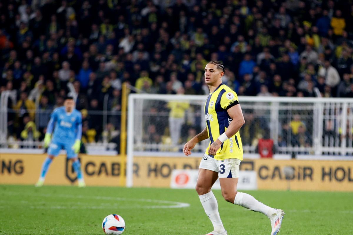 Fenerbahçe den Diego Carlos için resmi açıklama! Parma ya transfer oluyor 2