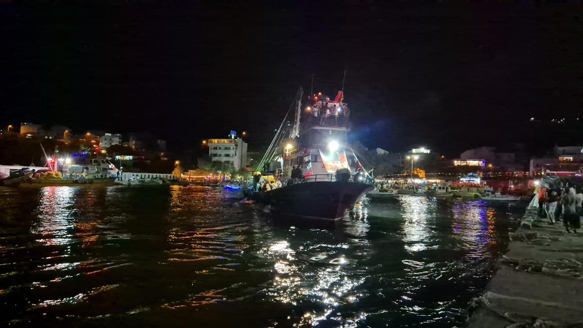 Tekirdağ da balık&ccedil;ılar "Vira Bismillah" diyerek denize a&ccedil;ıldı 3