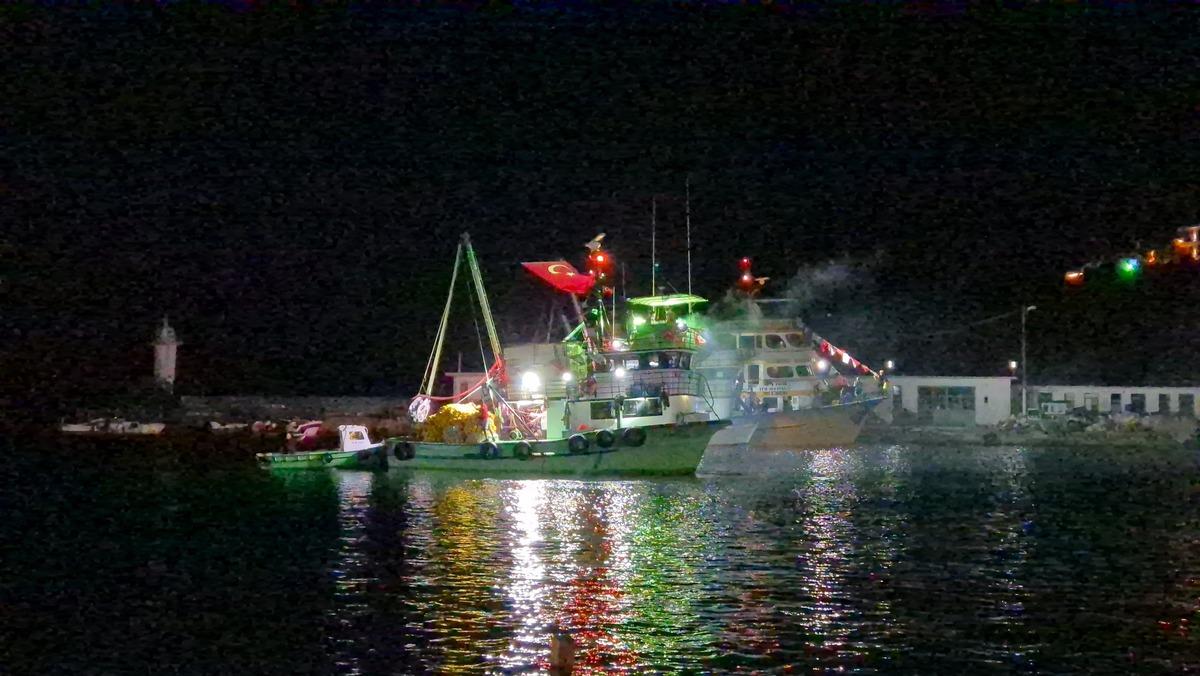 Tekirdağ da balık&ccedil;ılar "Vira Bismillah" diyerek denize a&ccedil;ıldı 5