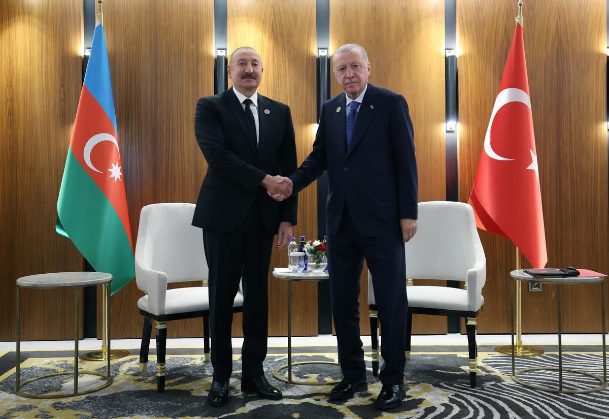 Cumhurbaşkanı Erdoğan dan Aliyev le kritik g&ouml;r&uuml;şme 1
