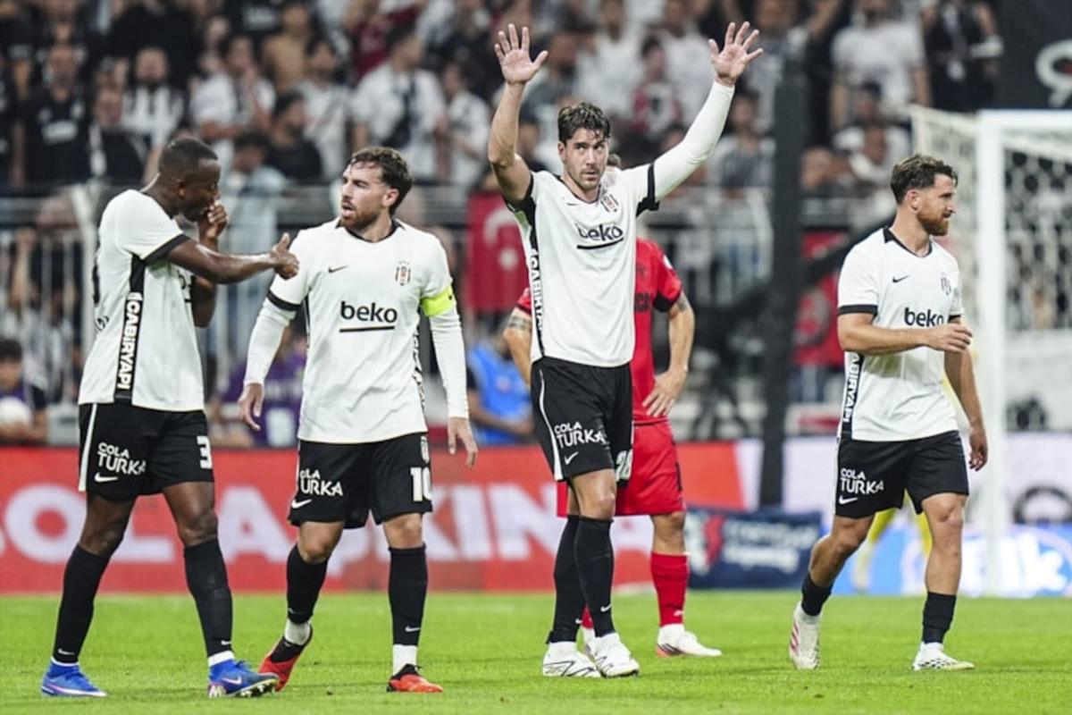 VLAHOVIC GELDİ, BEŞİKTAŞ NEFES ALDI! 5