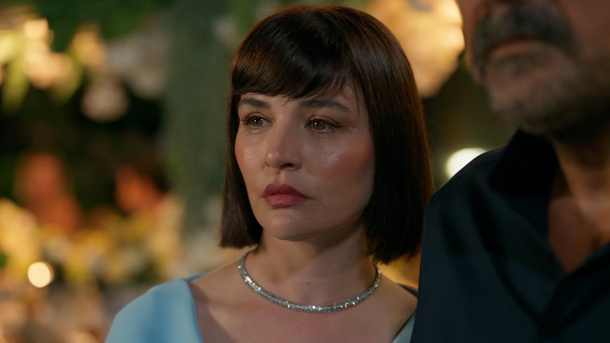 Ömür Usta tanıtımı yayınlandı! Nurgül Yeşilçay sitem etti 4