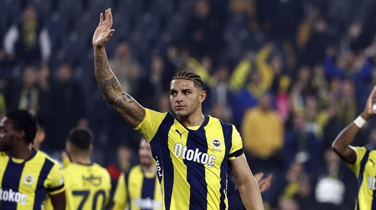 Fenerbahçe de 3 ayrılık daha! Cihan Kamer canlı yayında açıkladı 4