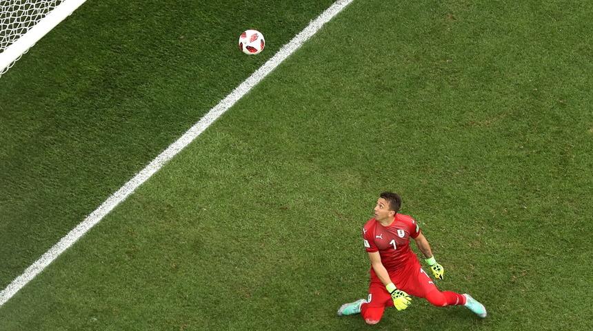 Fernando Muslera, Fransa ma&ccedil;ından &ouml;nce amcasını ve b&uuml;y&uuml;kannesini kaybetti