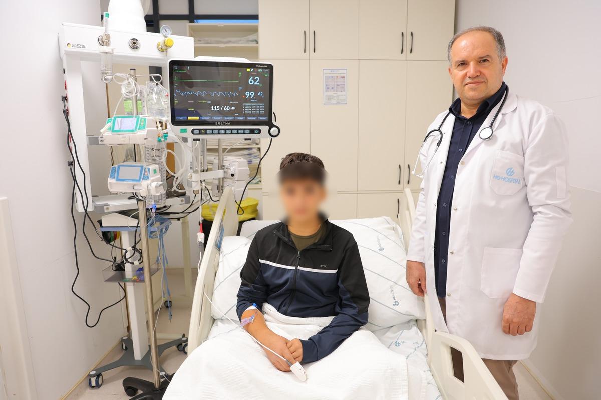 Su diye içti, yemek borusu yandı! 14 yaşındaki çocuk ölümden döndü 1