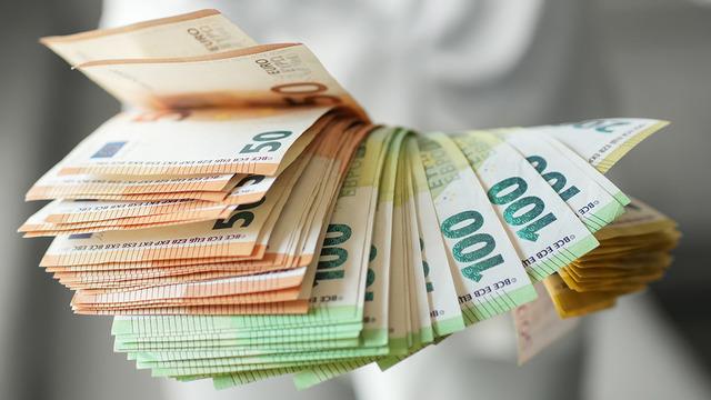 22 Eylül 2026 Euro Bugün Kaç TL? Serbest Piyasa Euro Kuru - Euro/TL Sınırlı Yükseliş, EUR/USD Yatay Seyir