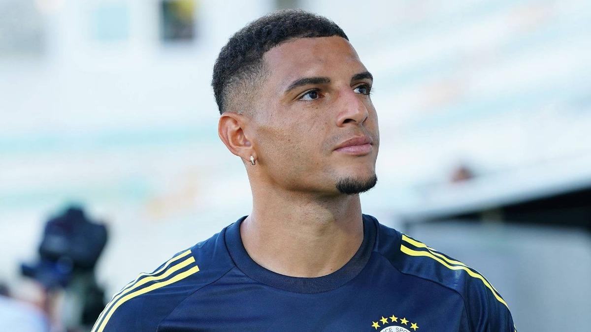 Fenerbahçe de sadece 5 maça çıkmıştı! Takımdan gönderildi: Resmen açıklandı 1
