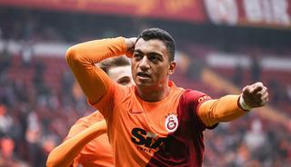 Mostafa Mohamed imzayı attı! S&uuml;per Lig'e geri d&ouml;nd&uuml;