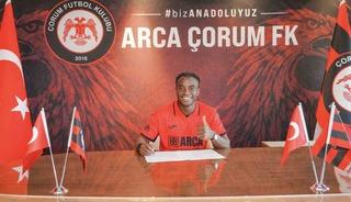 &Ccedil;orum FK, Youssoufa Moukoko&rsquo;yu renklerine bağladı