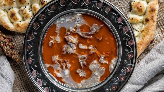 MasterChef’te kuzu eti düellosu: Kelle paça çorbasının sırrı bu tarifte