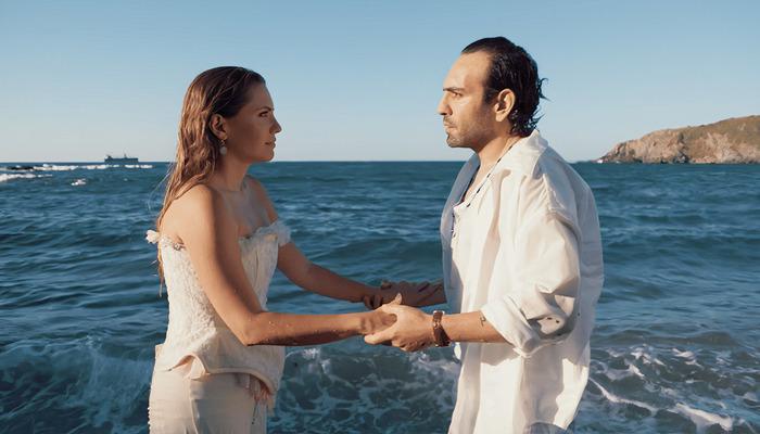İlk b&ouml;l&uuml;m&uuml;n ardından g&uuml;ndem oldu! ''Bu dizi hi&ccedil; bitmesin'' 