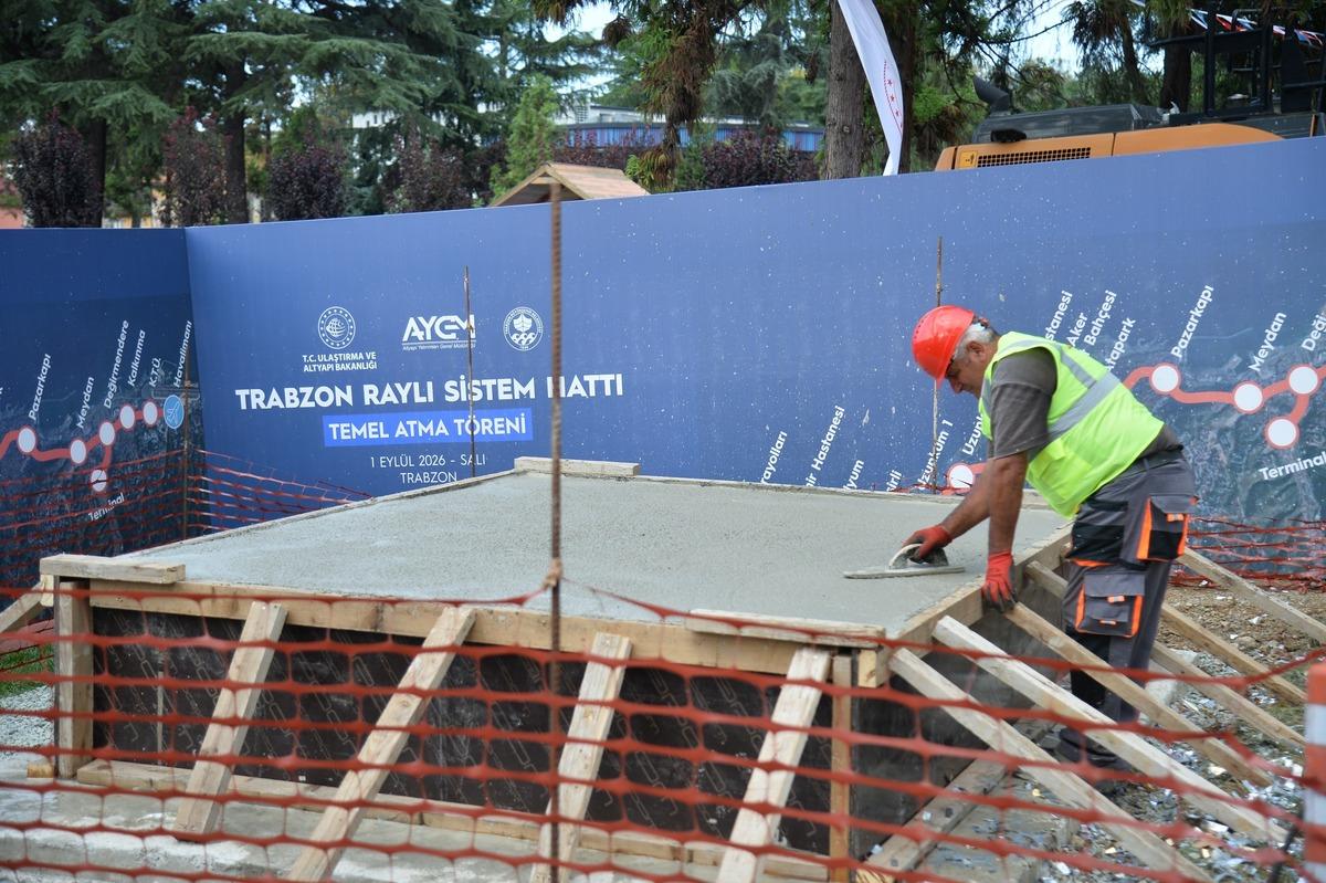Trabzon da tarihi gün: Raylı sistemin yapımına resmen başlandı! 2