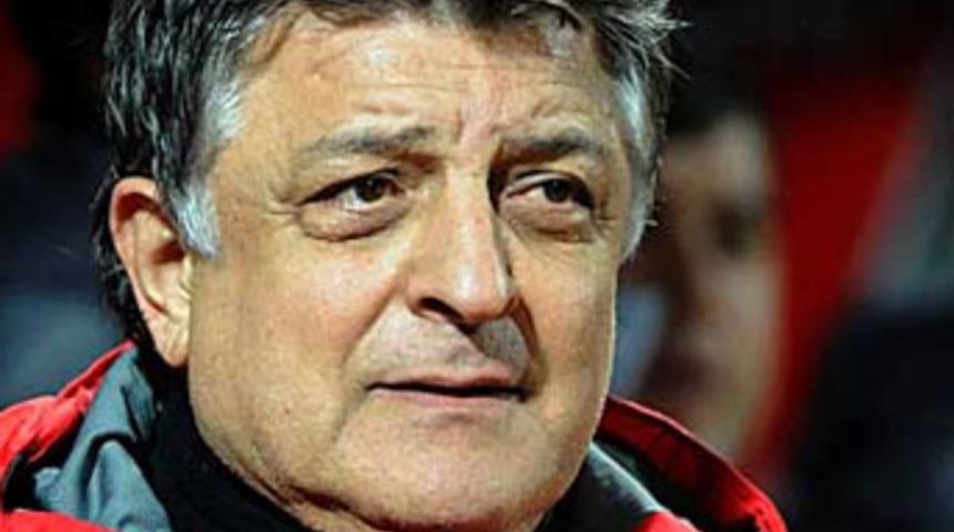 T&uuml;rkiye'de hakem mi yok?