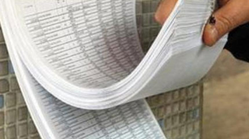 Se&ccedil;men listeleri askıdan iniyor