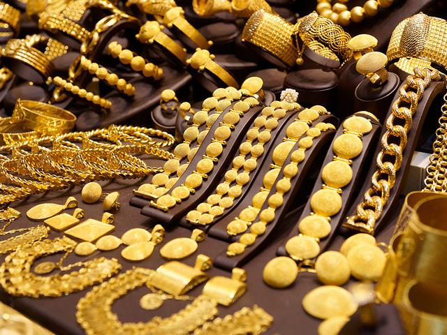Altın fiyatları ne kadar oldu, d&uuml;şt&uuml; m&uuml; arttı mı? 2 Eyl&uuml;l 2026 gram, &ccedil;eyrek, Cumhuriyet altını