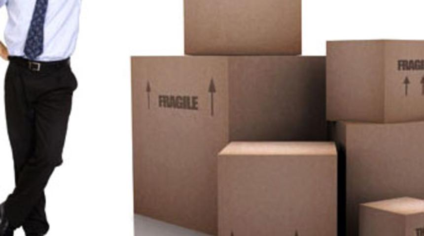 Kargodan &ccedil;ıkıp evlenme teklif etti