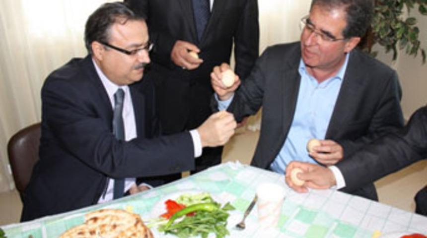 Geleneksel "yumurta bayramı" kutlandı