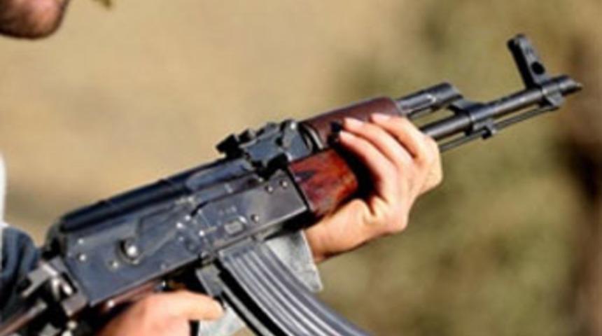 Şemdinli'de 1 k&ouml;y korucusu şehit oldu