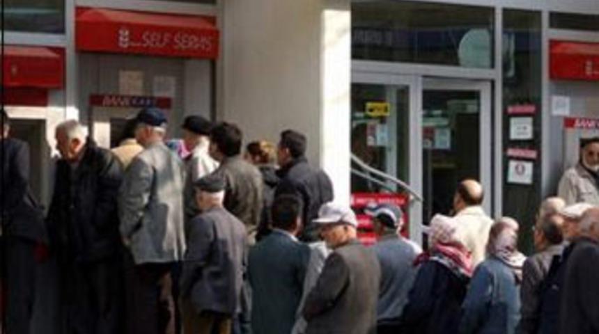 Bağ-Kur Bor&ccedil;larını Yapılandırma Kuyruğu