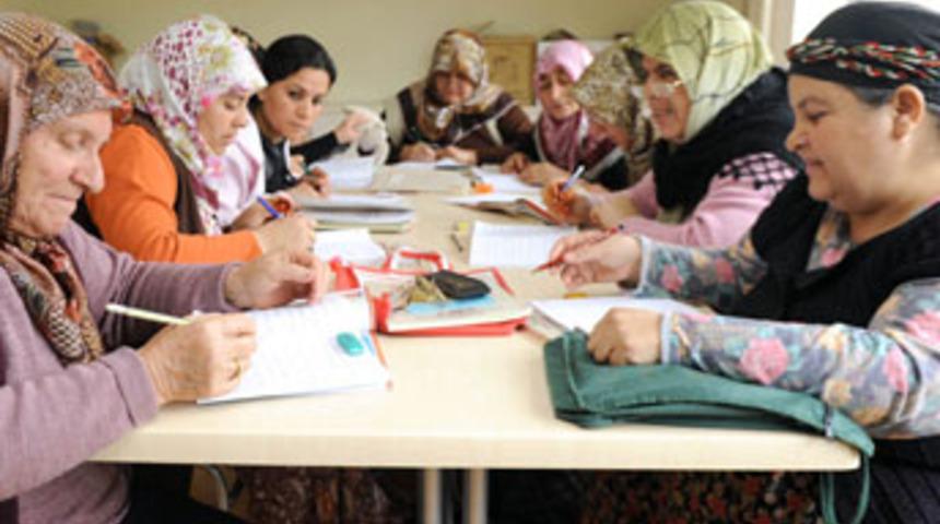 Santral Mahallesi'nde okuma sevinci