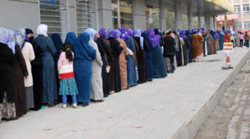 Kadınların eğitim yardımı &ccedil;ilesi