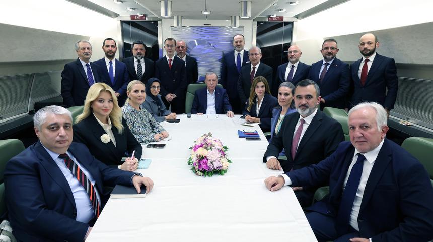 Cumhurbaşkanı Erdoğan'dan YPG'nin feshiyle ilgili ilk yorum!