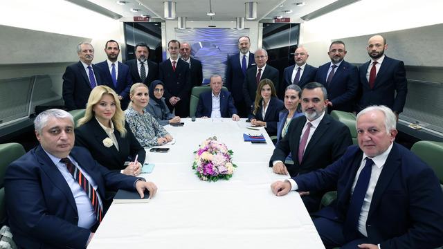 Cumhurbaşkanı Erdoğan'dan YPG'nin feshiyle ilgili ilk yorum!
