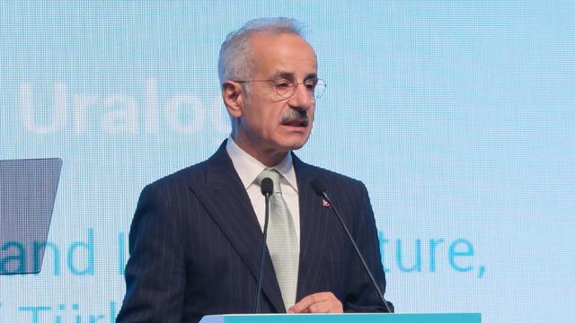Bakan Uraloğlu: 30 Ağustos'ta bin 787 uçuş gerçekleştirerek rekorumuzu tazeledik