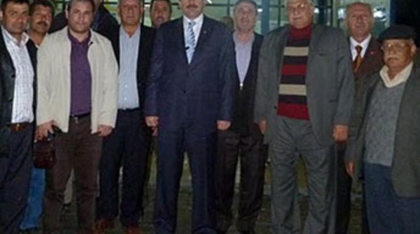 Erdem, Gümüşköy'de sorun dinledi