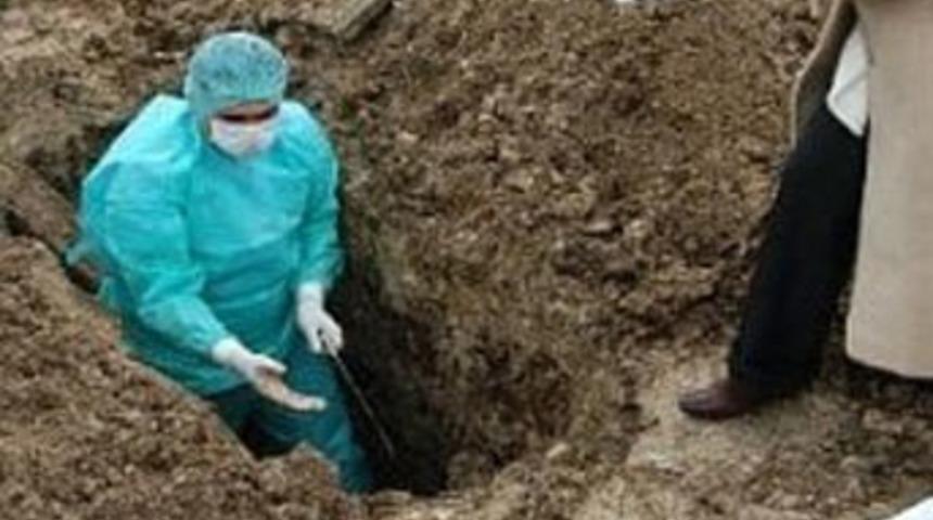 15 yıl sonra mezarı a&ccedil;ıldı