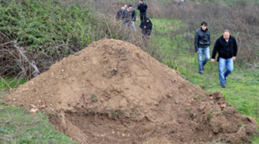 2008'de &ouml;ld&uuml;r&uuml;ld&uuml;ler ve hala cesetleri yok...