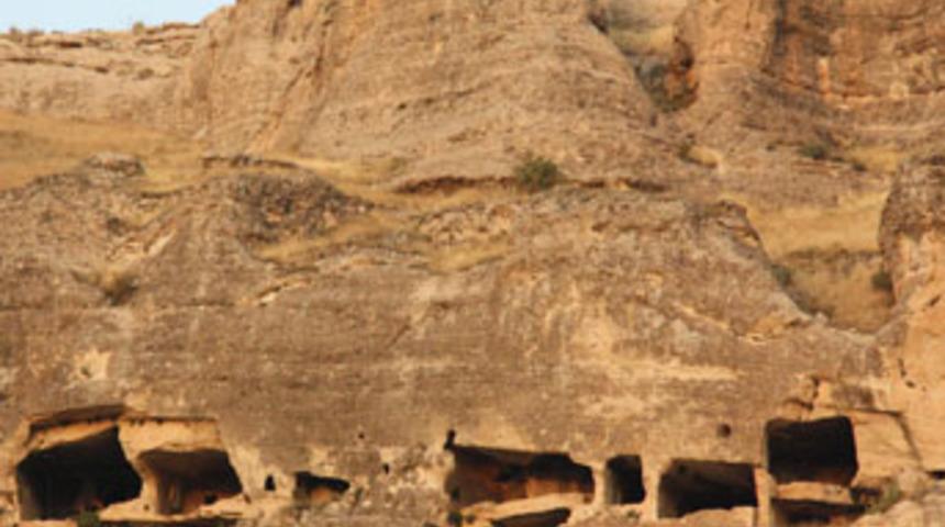 Hassuni mağaraları turizme kazandırılıyor