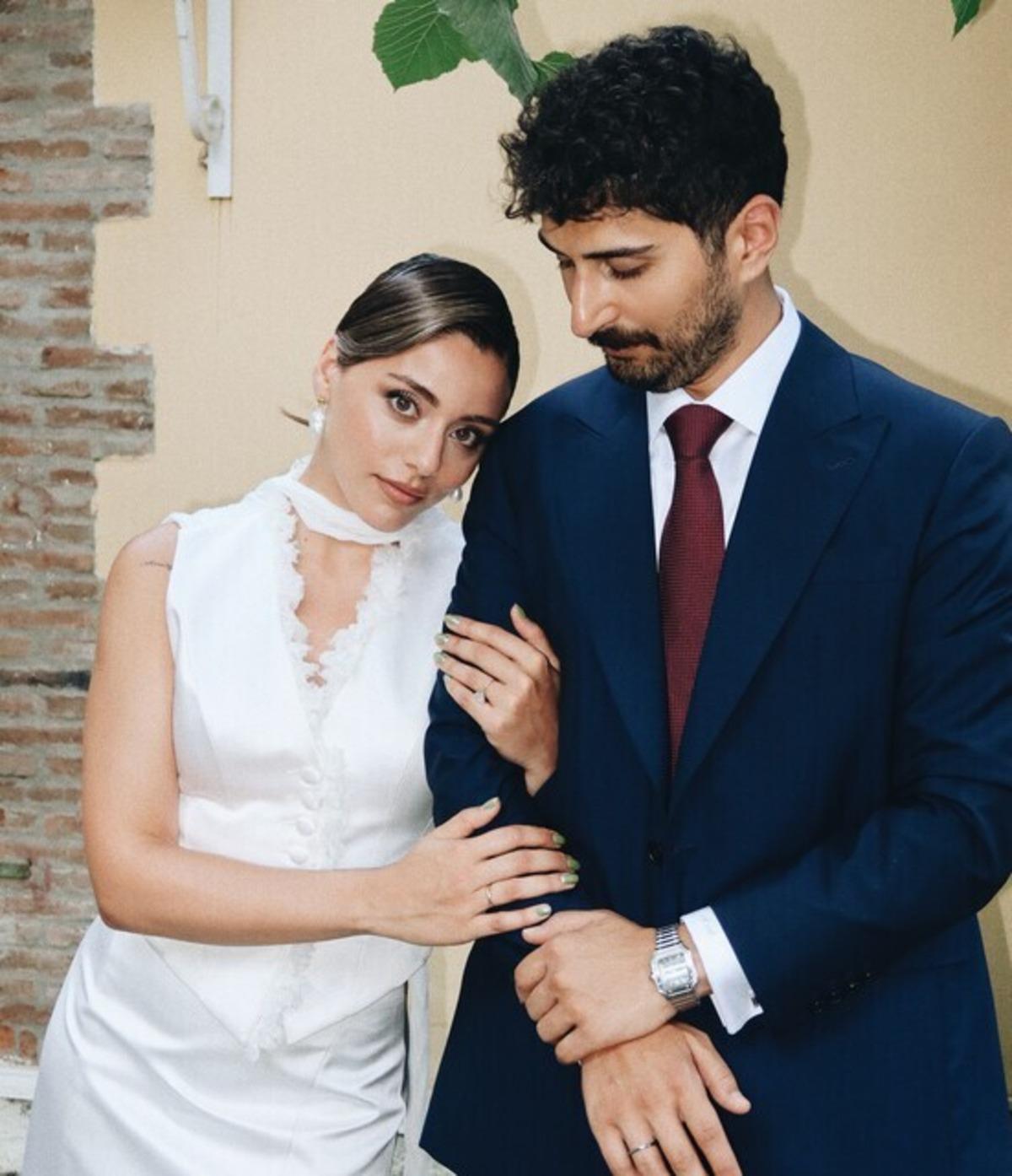 Günler önce nişanlanmıştı! Sıla Türkoğlu ve sevgilisi Ata Ayyıldız tekne tatilinde 1
