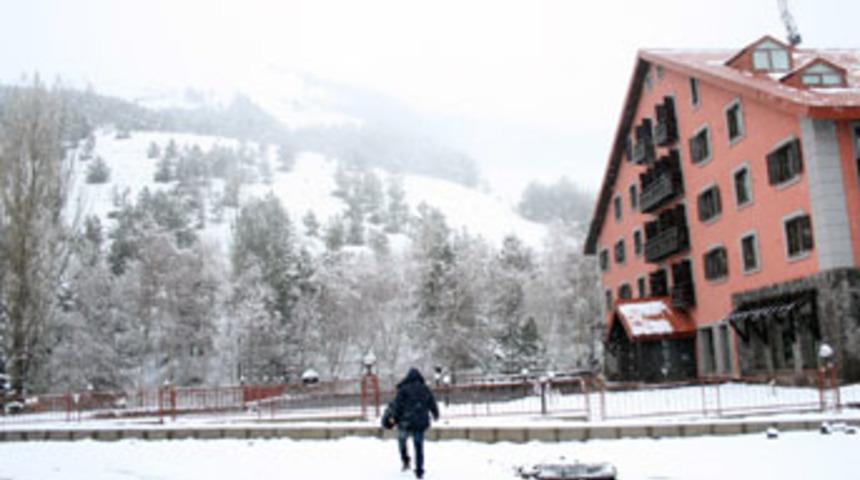 Baharı beklerken kar geldi