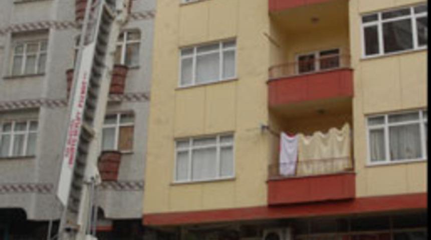 Kurtarmaya gittiler, mahsur kaldılar