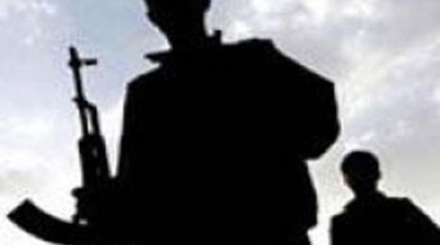 Mayın d&ouml;şemek isteyen 2  ter&ouml;rist &ouml;ld&uuml;r&uuml;ld&uuml;